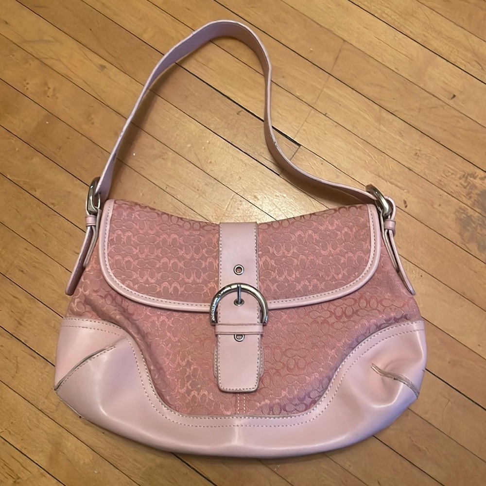 Vintage pink Coach soho bag